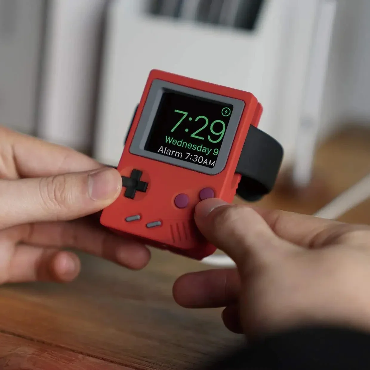 Retro Gaming Station - حامل سيليكون لشاحن ساعة آبل، مناسب