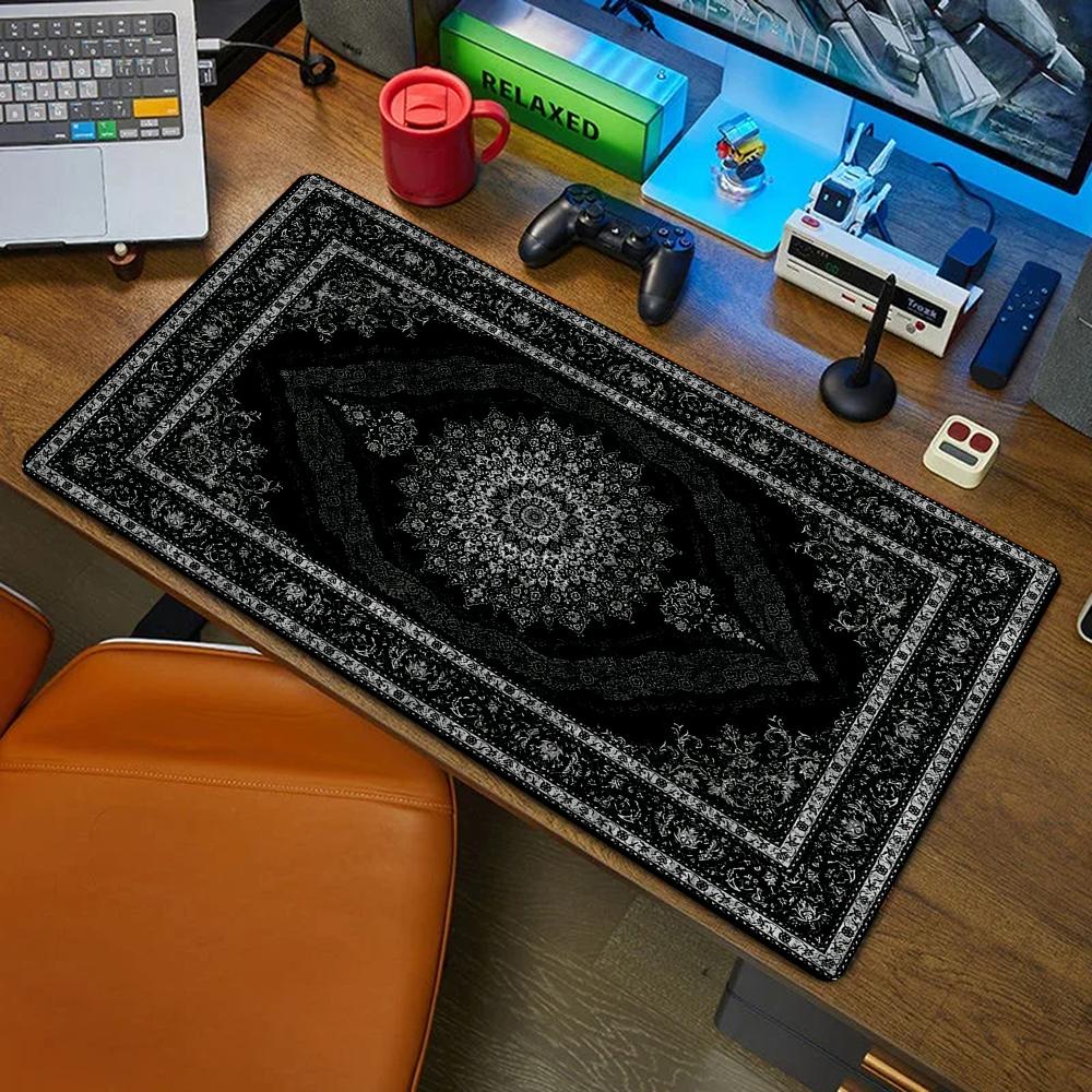 سجادة فأرة جديدة سوداء بنمط ال - مراجعة Retro Gaming Com وسعره